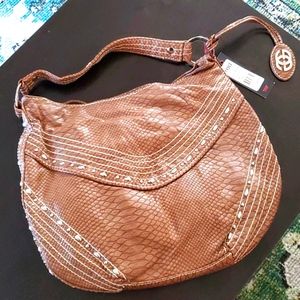 Brown leather shoulder bag